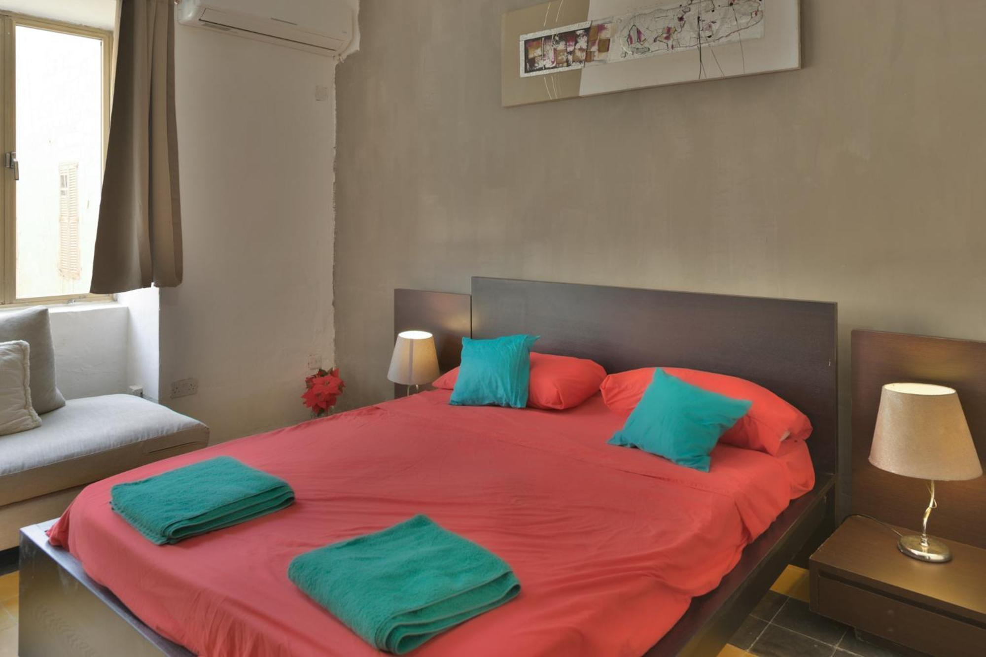 New 1 Bedroom Apartment In Valletta City Centre With Terrace And Views Dış mekan fotoğraf