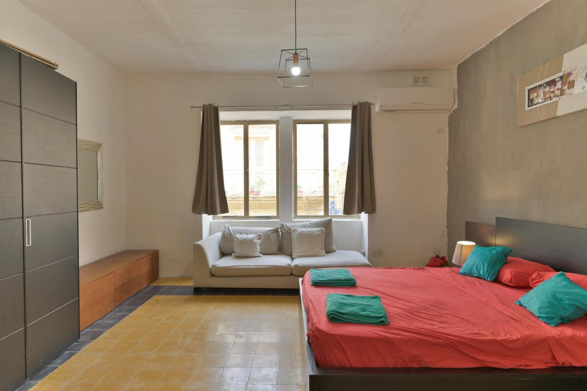 New 1 Bedroom Apartment In Valletta City Centre With Terrace And Views Dış mekan fotoğraf